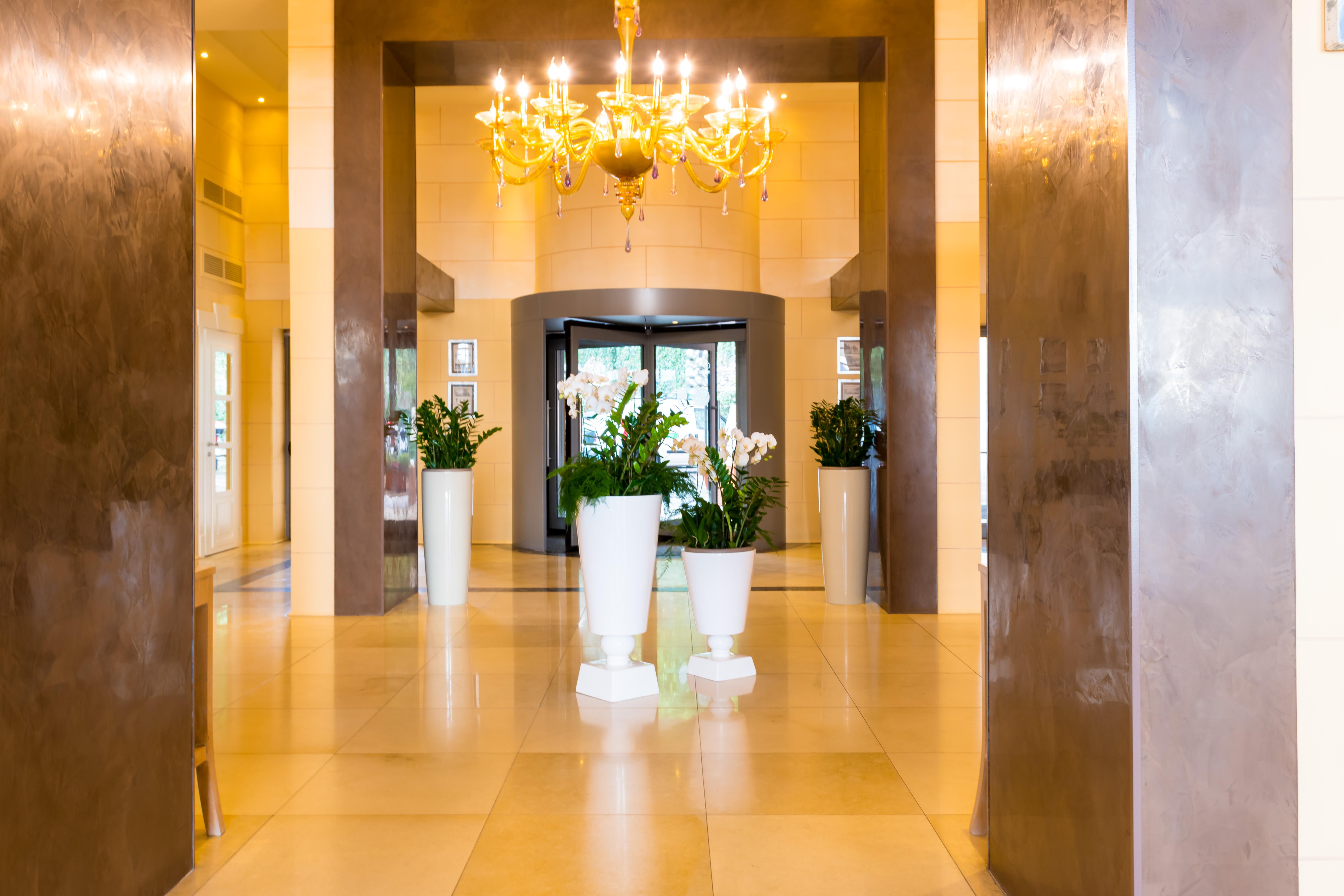 Grand Hotel Bristol Spa Resort, By R Collection Hotels Rapallo Exterior photo Interior of the hotel